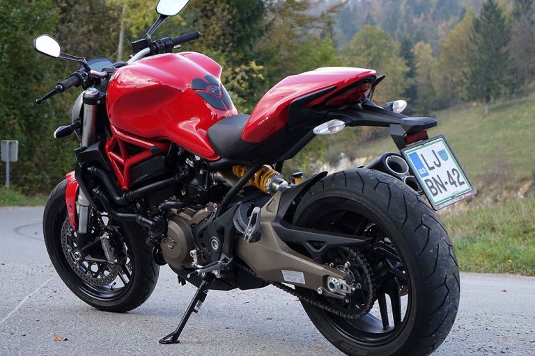 Test Ducati Monster Motosvet